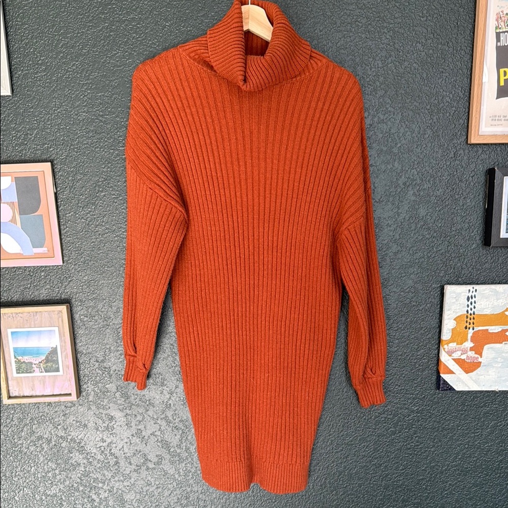 Source Unknown Orange Turtleneck Sweater with Ribbed Knit